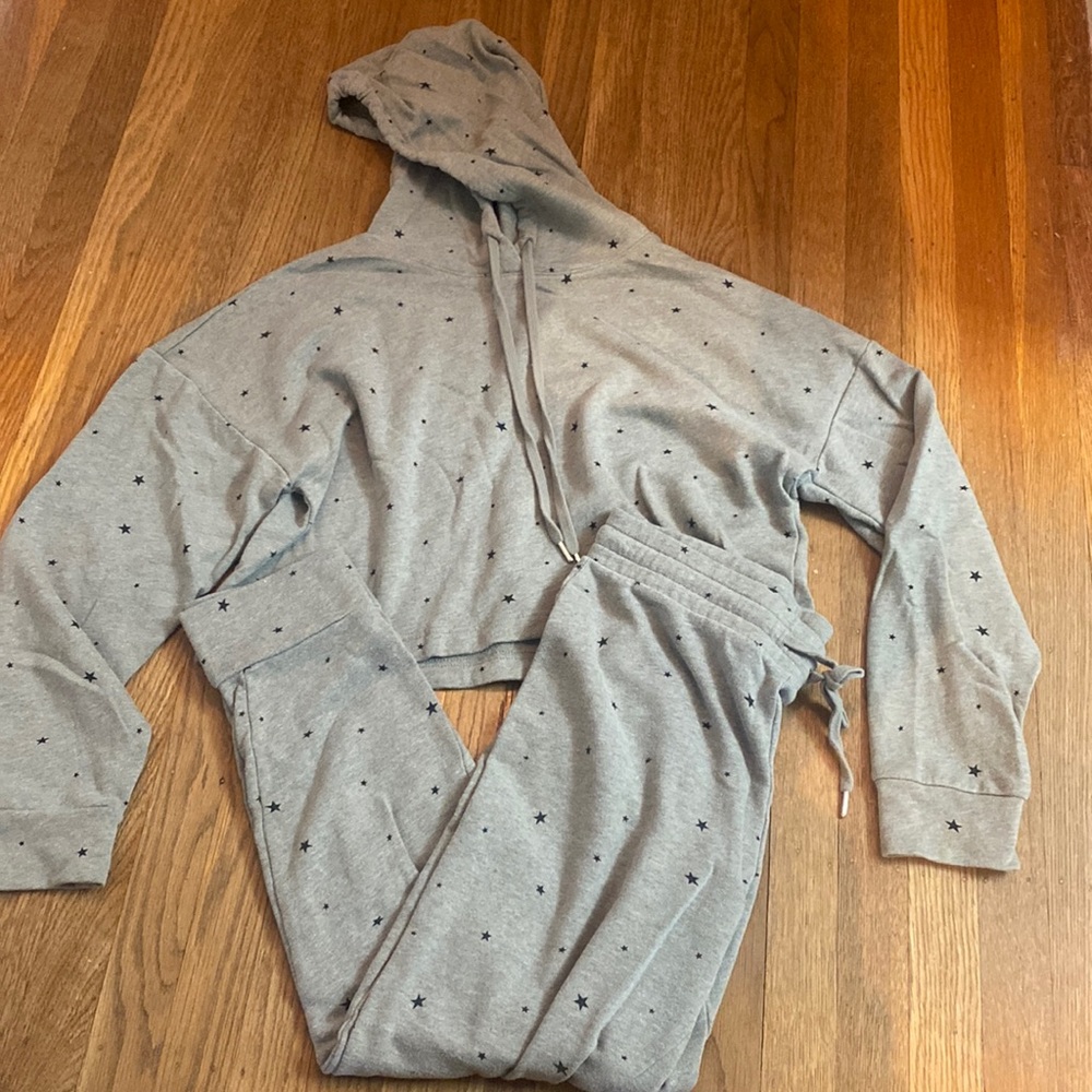 Wld Fable star sweat set